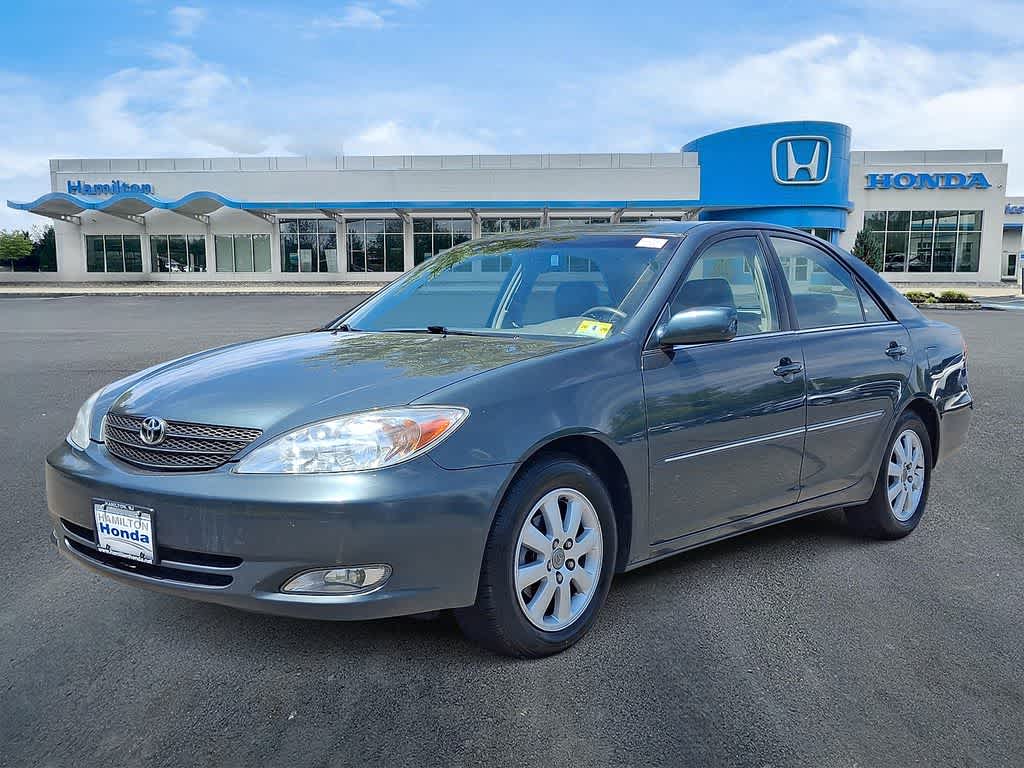 2004 Toyota Camry XLE
