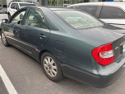 2004 Toyota Camry XLE