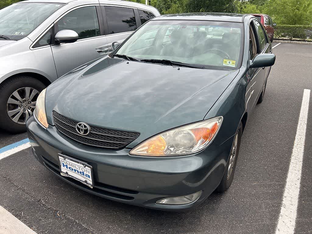 2004 Toyota Camry XLE