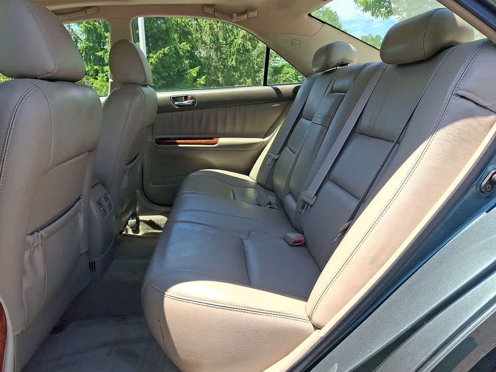 2004 Toyota Camry XLE