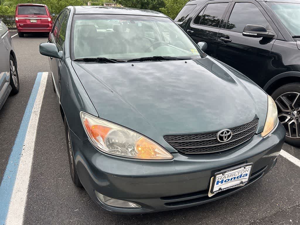 2004 Toyota Camry XLE