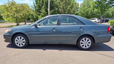 2004 Toyota Camry XLE
