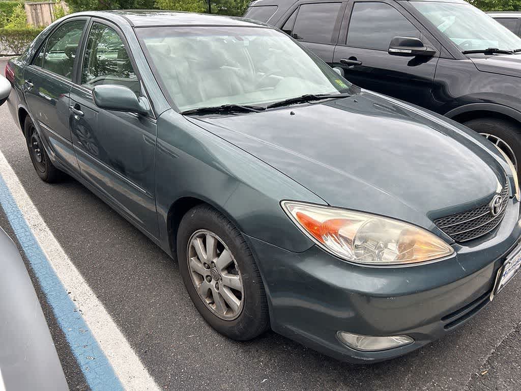 2004 Toyota Camry XLE