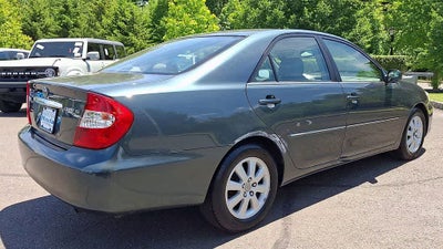 2004 Toyota Camry XLE