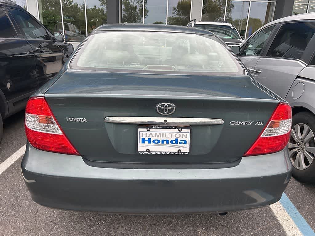 2004 Toyota Camry XLE