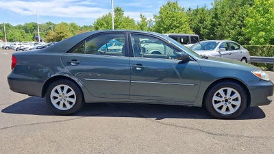 2004 Toyota Camry XLE