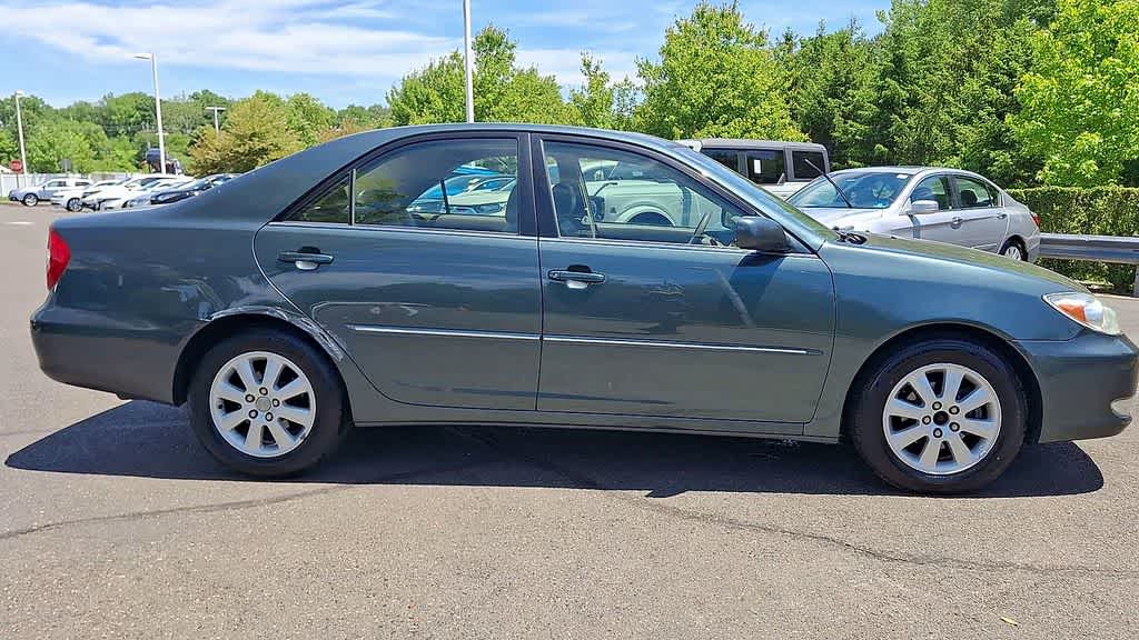 2004 Toyota Camry XLE