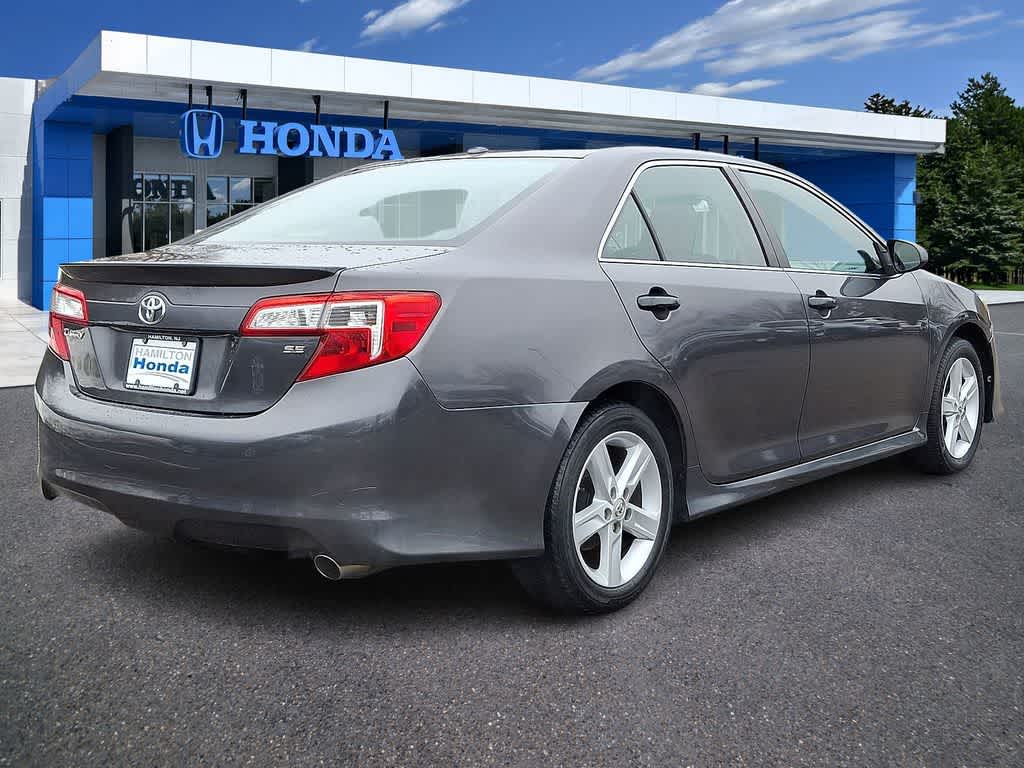 2013 Toyota Camry SE