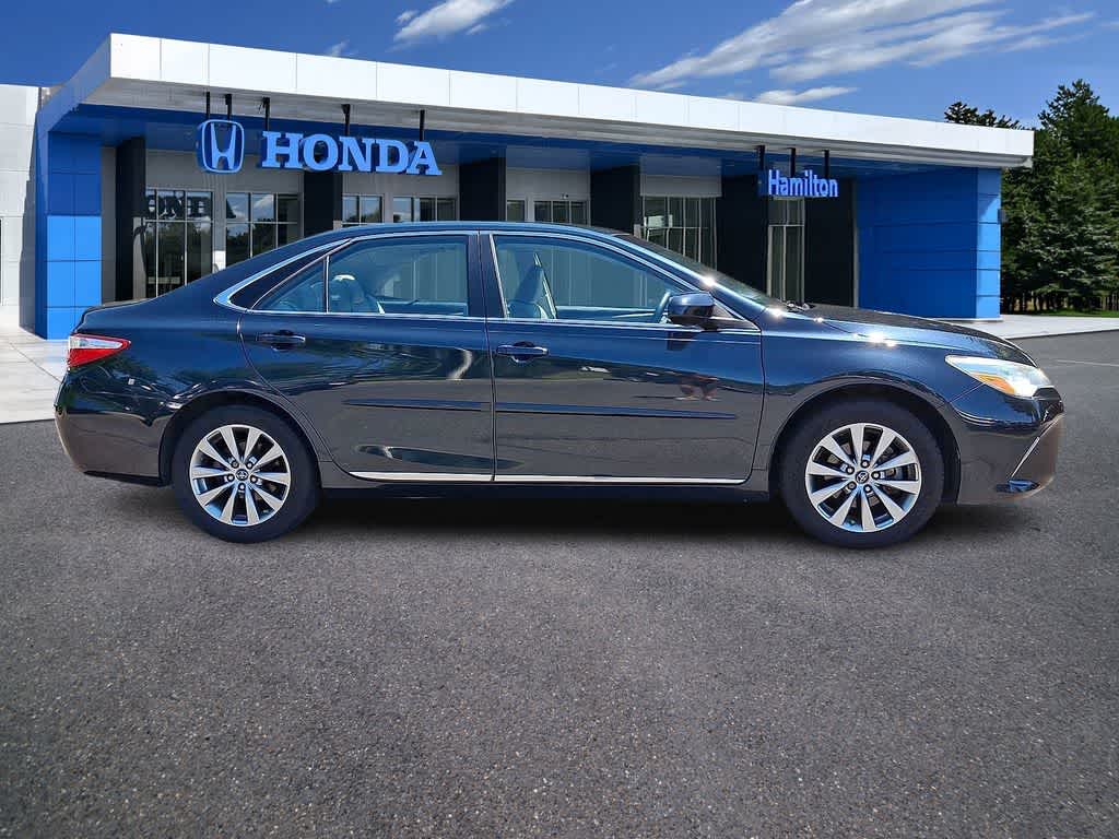 2017 Toyota Camry XLE
