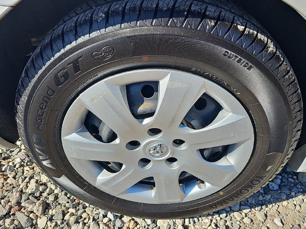 2010 Toyota Camry LE