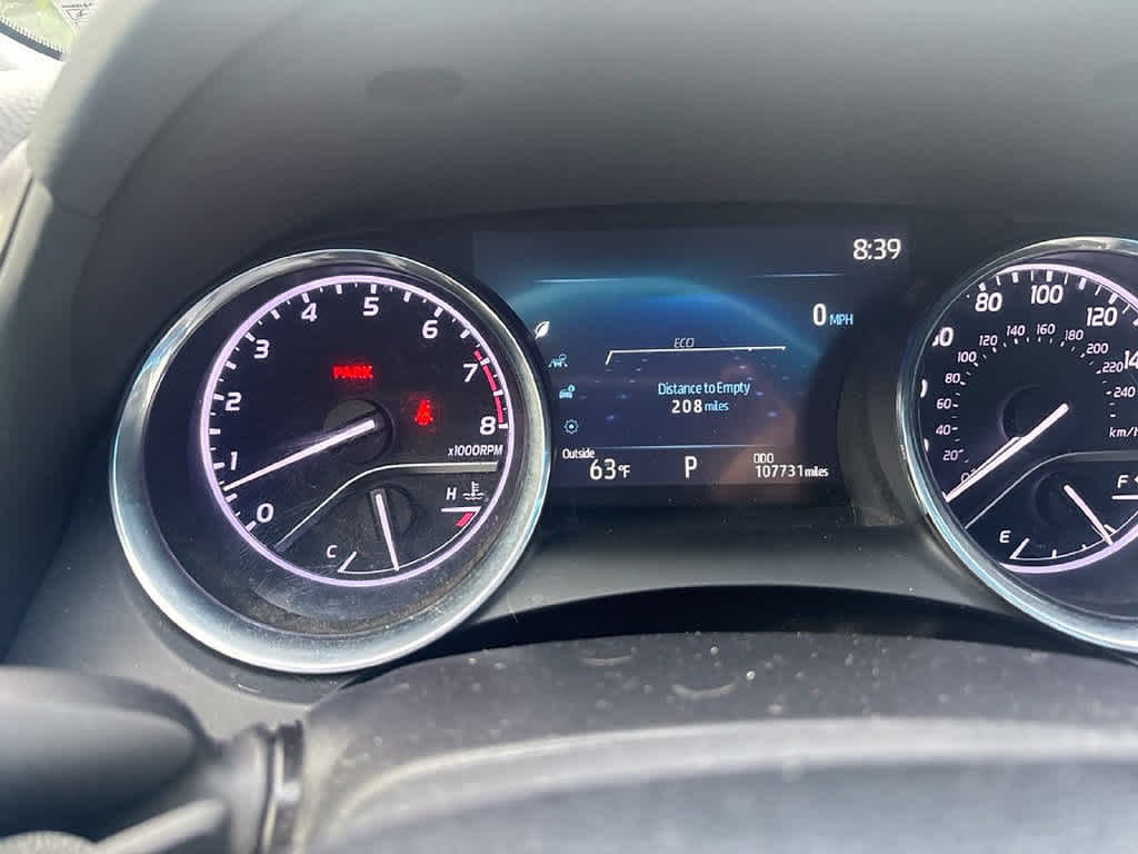 2020 Toyota Camry SE