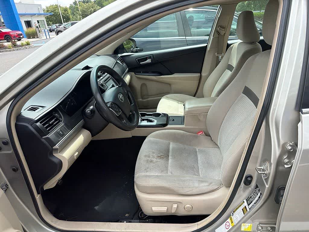 2014 Toyota Camry LE