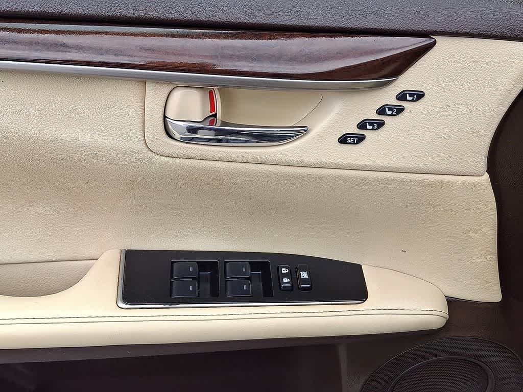 2017 Lexus ES 350 
