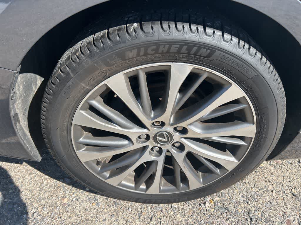 2019 Lexus ES 350 