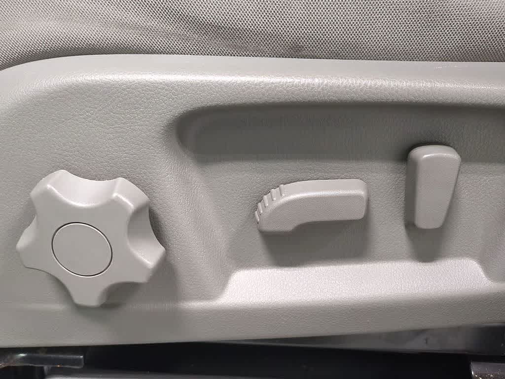 2016 Nissan NV Passenger SV