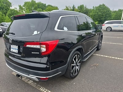 2022 Honda Pilot Touring 7-Passenger