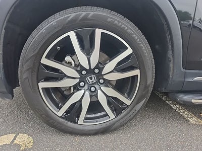 2022 Honda Pilot Touring 7-Passenger