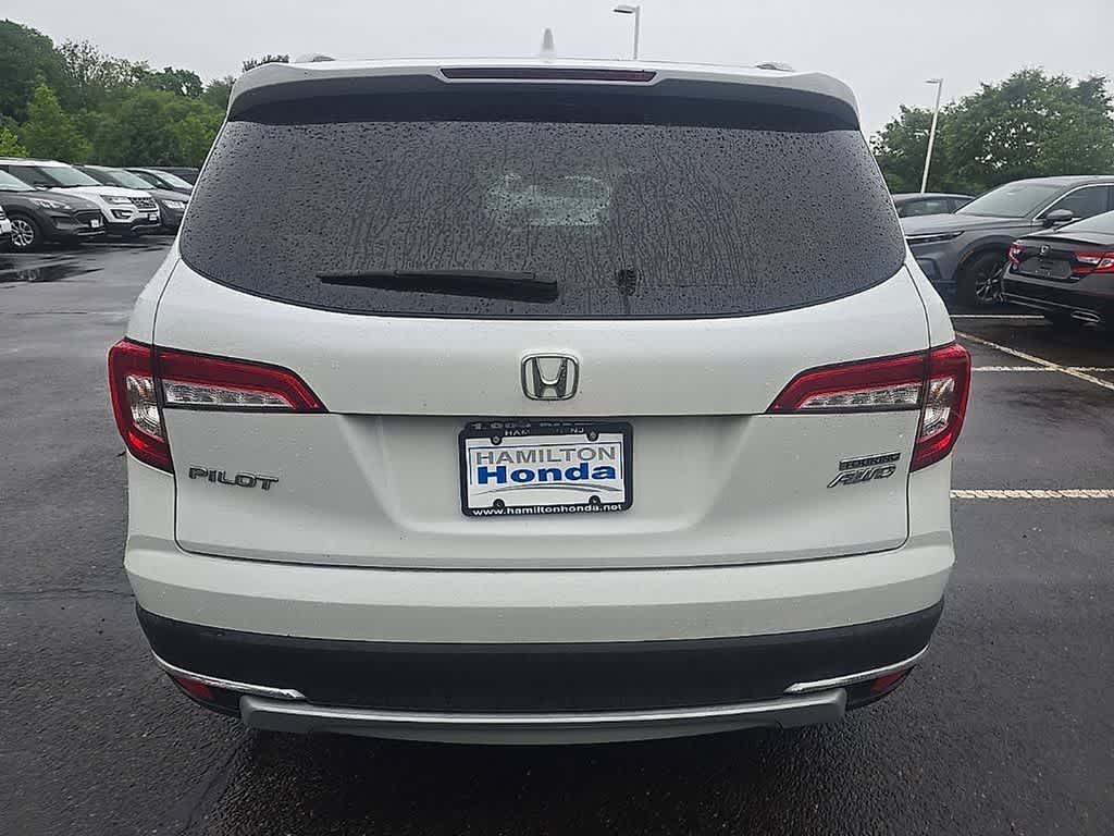 2022 Honda Pilot Touring 7-Passenger