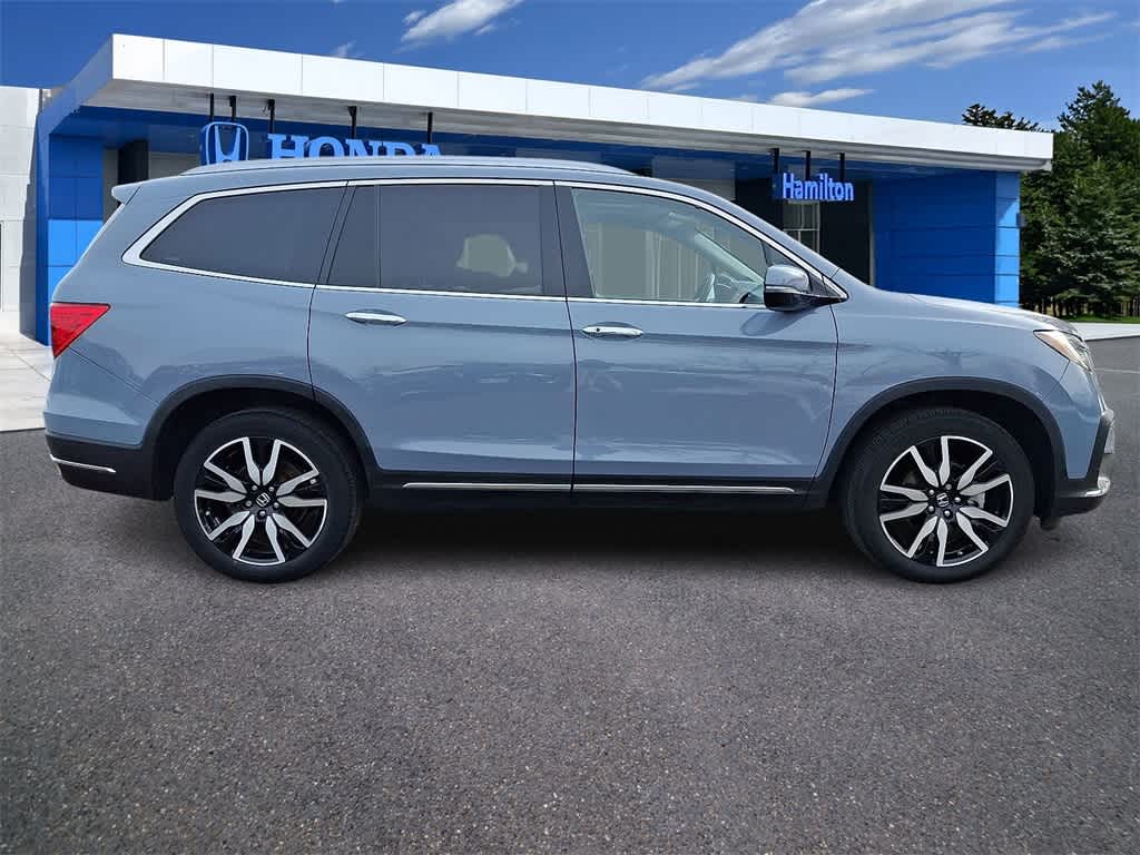 2022 Honda Pilot Touring 7-Passenger