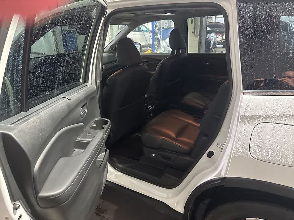 2021 Honda Pilot Touring 7-Passenger