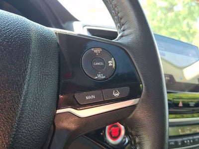2022 Honda Pilot Touring 8-Passenger