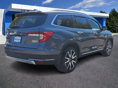 2022 Honda Pilot Touring 8-Passenger
