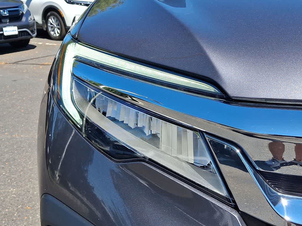 2022 Honda Pilot Touring 8-Passenger