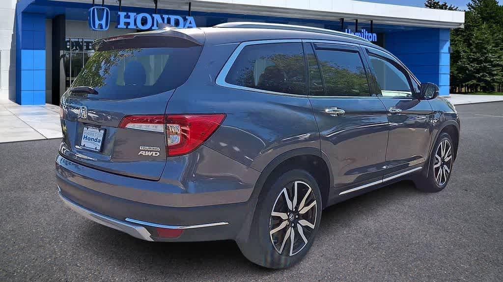 2022 Honda Pilot Touring 8-Passenger