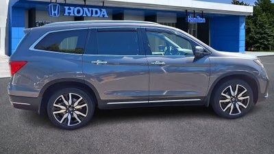 2022 Honda Pilot Touring 8-Passenger