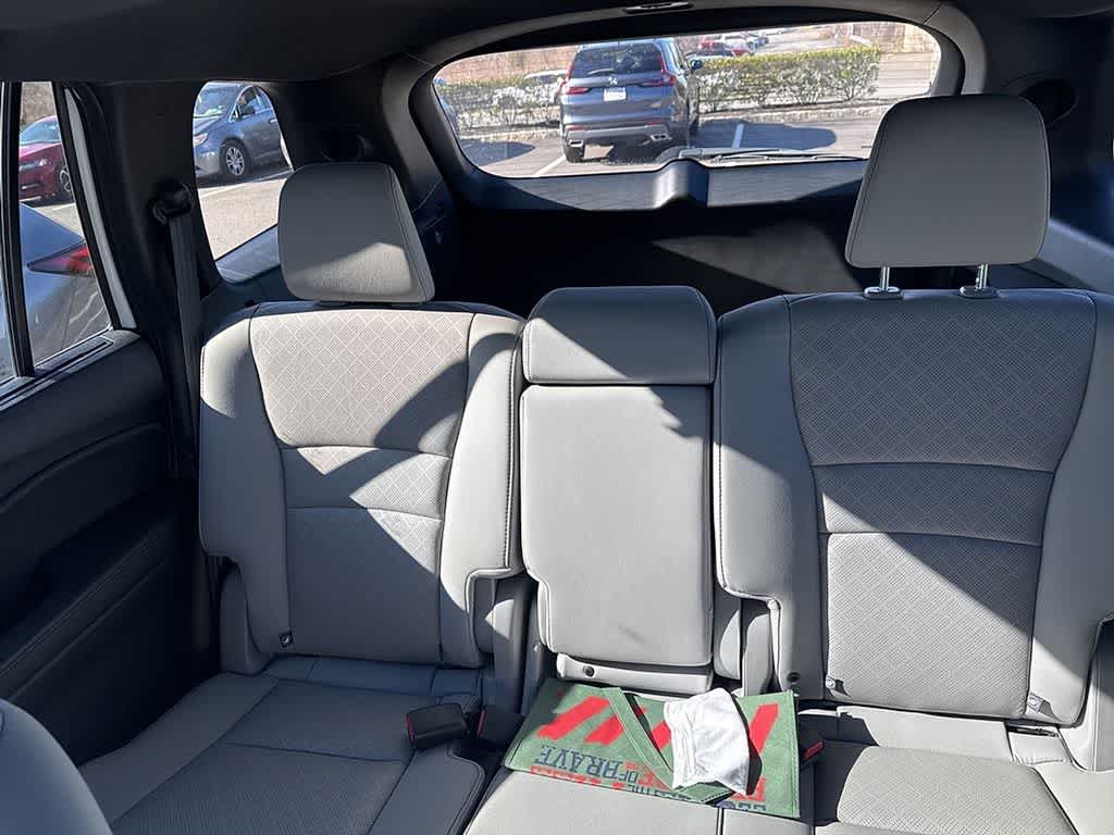 2023 Honda Passport Elite