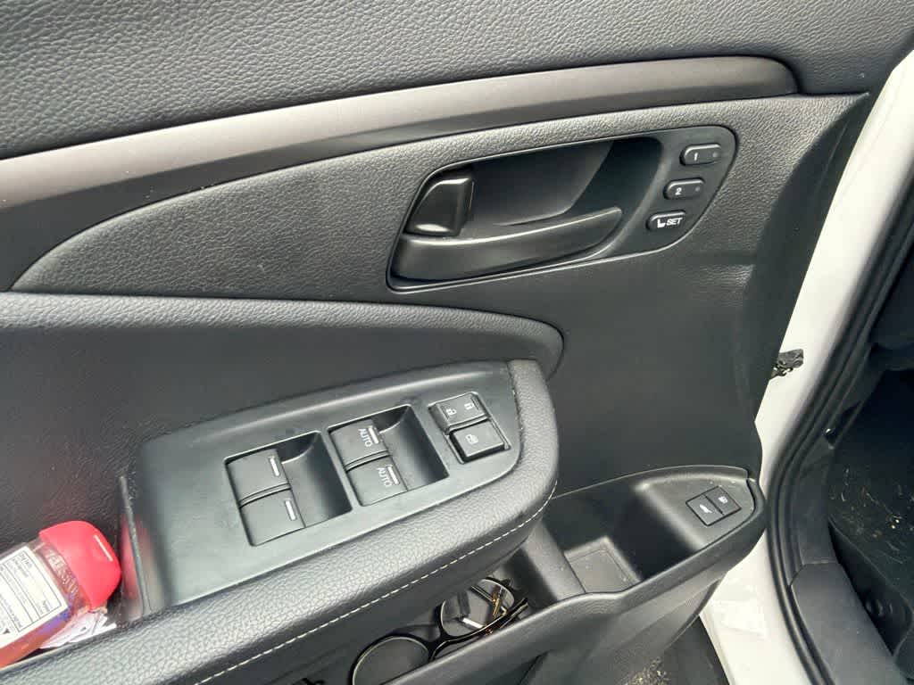 2023 Honda Passport Base