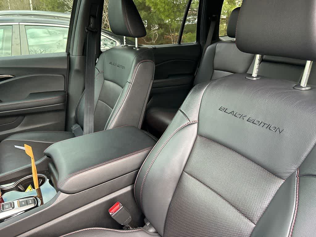 2024 Honda Passport Black Edition