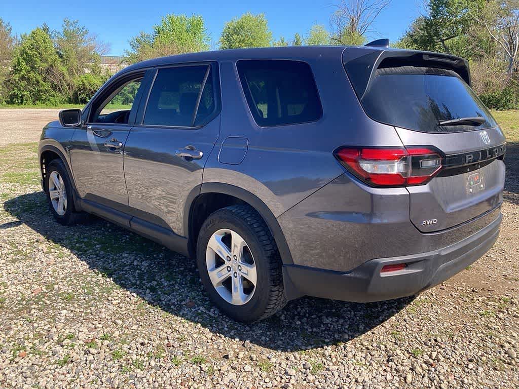 2023 Honda Pilot LX