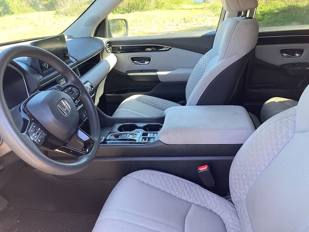 2023 Honda Pilot LX