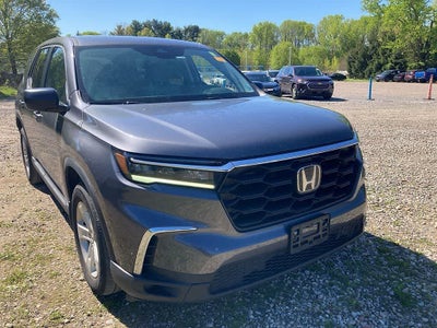 2023 Honda Pilot LX