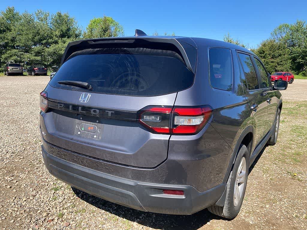 2023 Honda Pilot LX