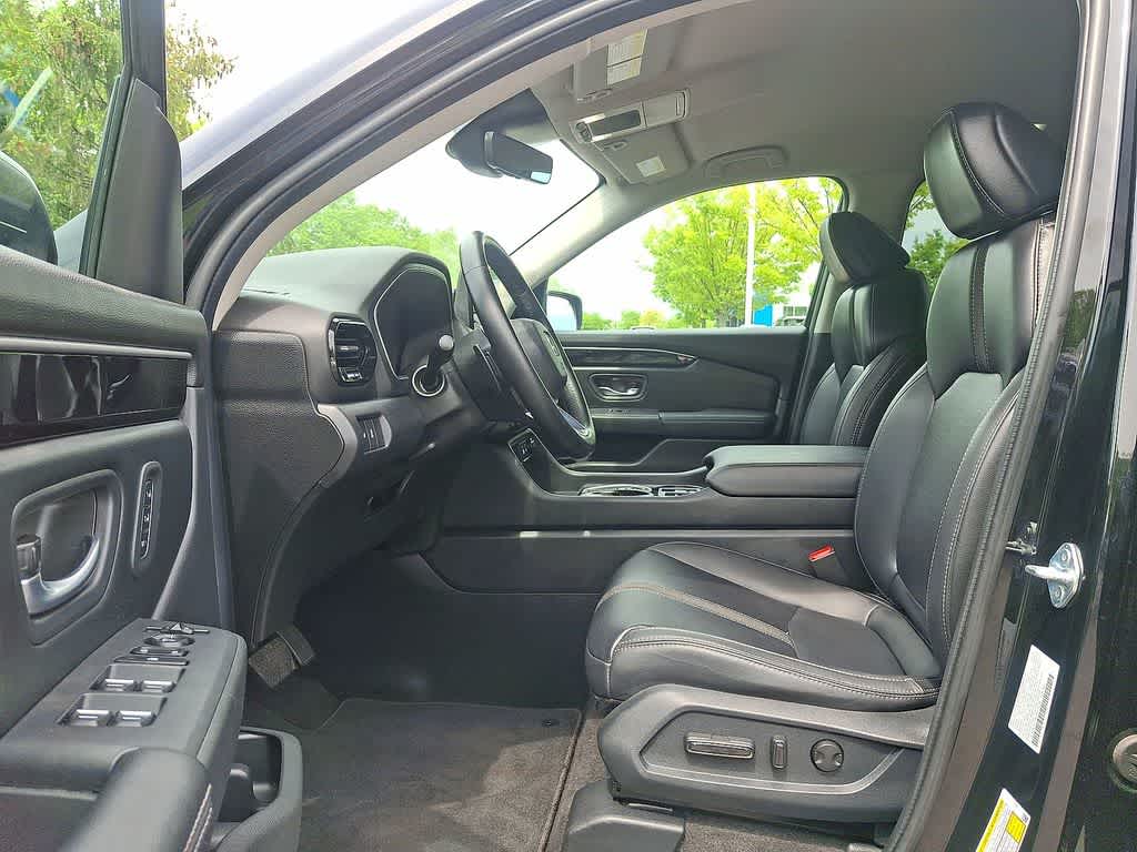 2024 Honda Pilot EX-L 8 Passenger