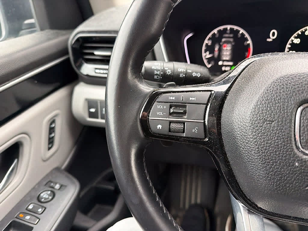 2025 Honda Pilot Touring