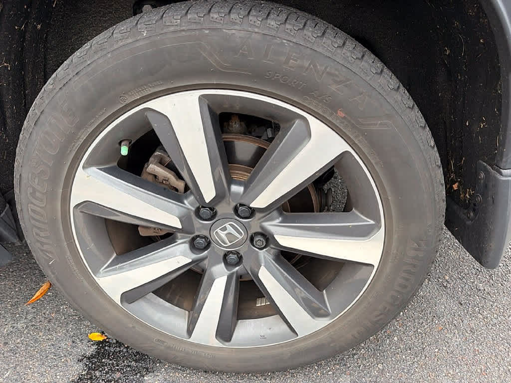 2025 Honda Pilot Touring