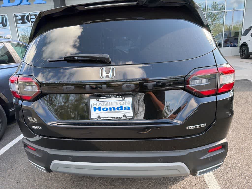 2023 Honda Pilot Touring