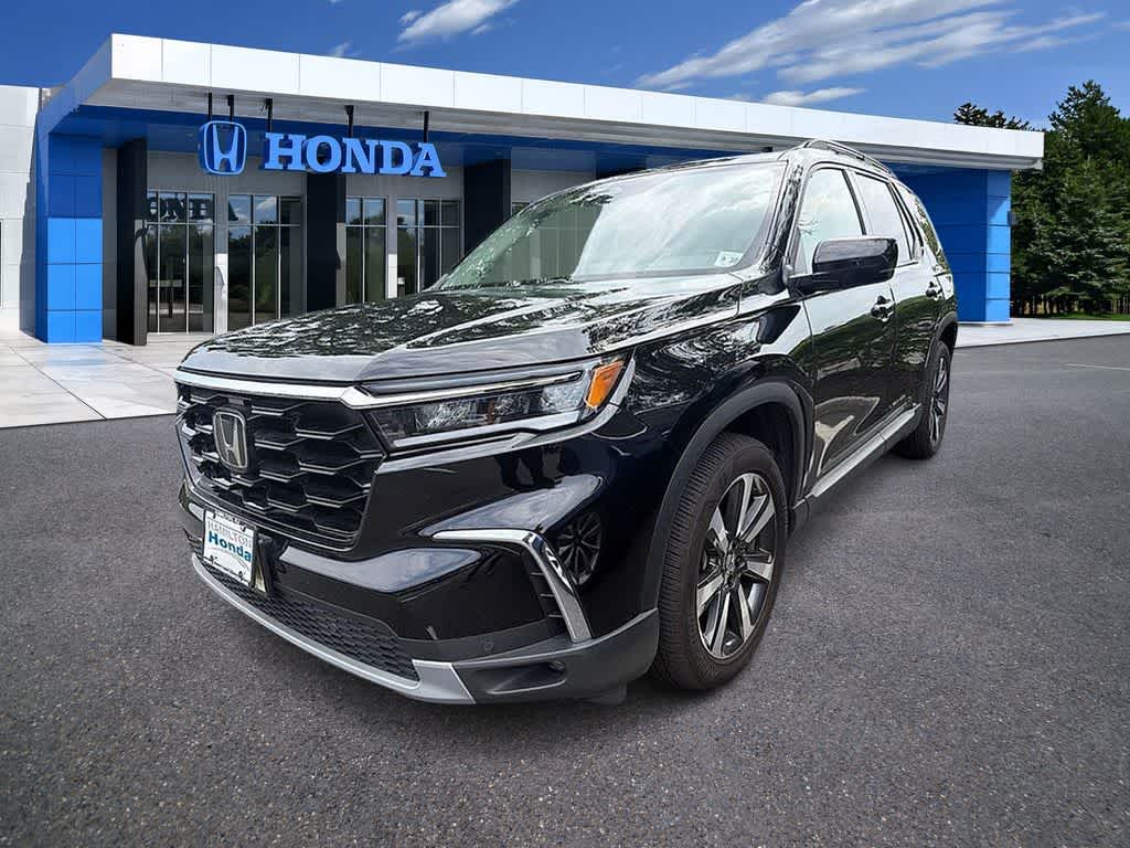 2025 Honda Pilot Touring