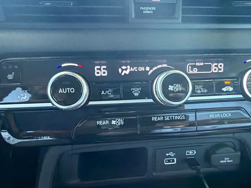 2025 Honda Pilot Touring