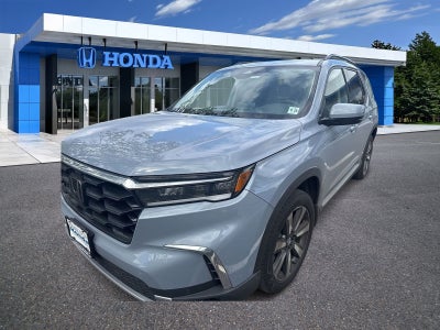 2023 Honda Pilot Touring