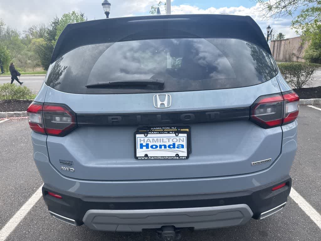 2023 Honda Pilot Touring