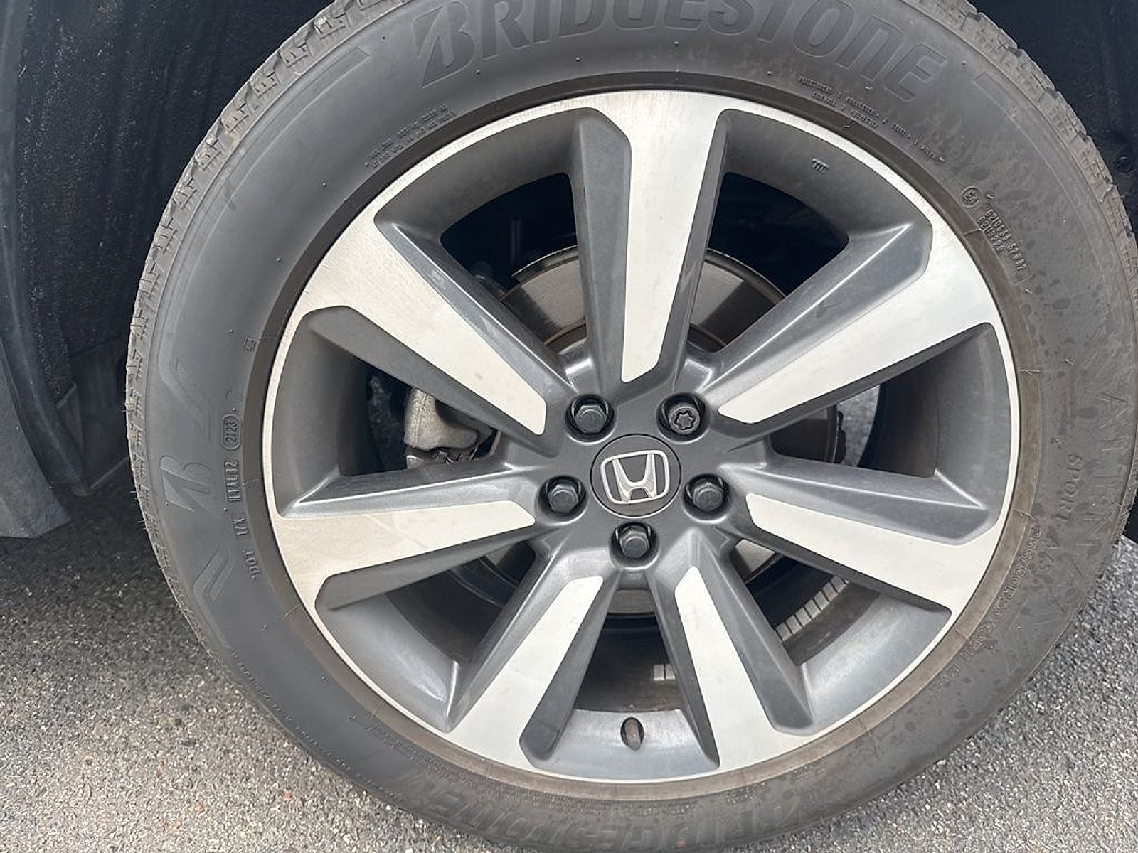 2023 Honda Pilot Touring