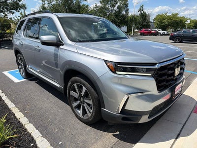 2024 Honda Pilot Touring