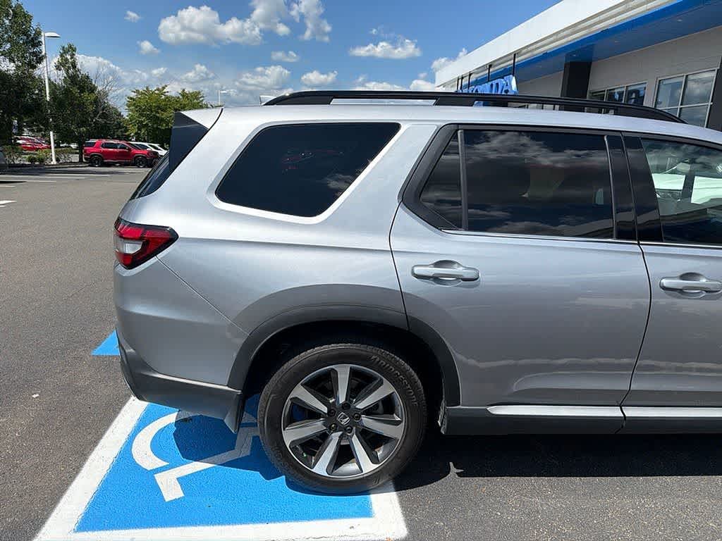 2024 Honda Pilot Touring