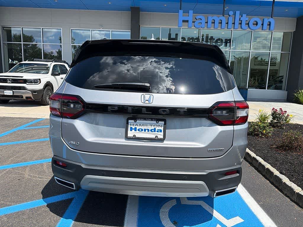 2024 Honda Pilot Touring