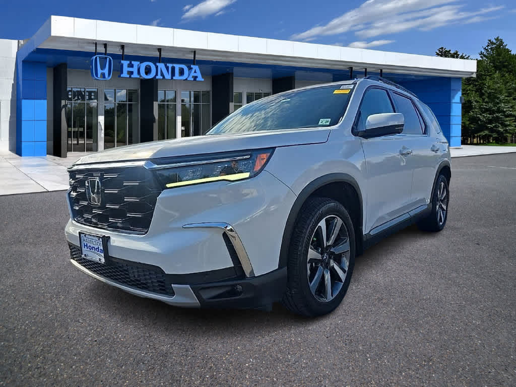 2024 Honda Pilot Touring