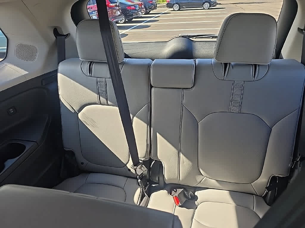 2024 Honda Pilot Touring